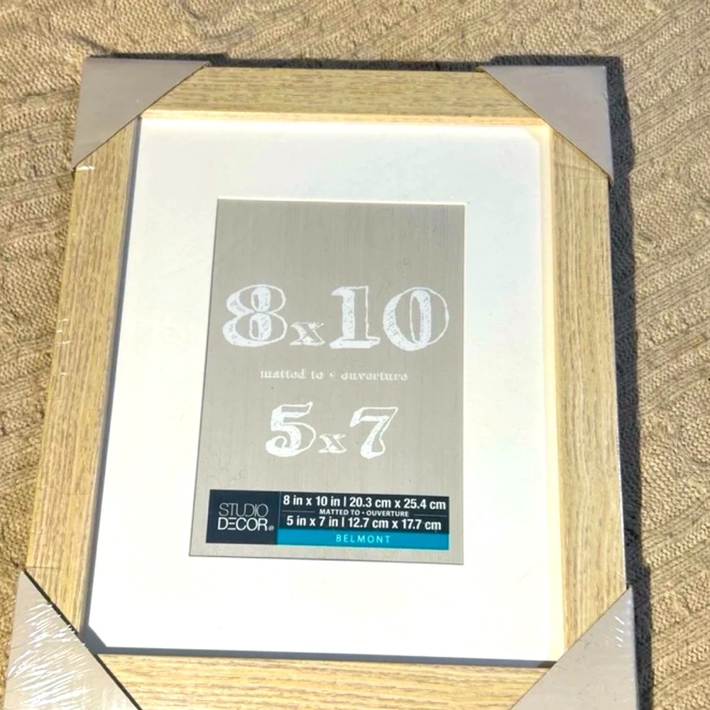 NWT picture frame